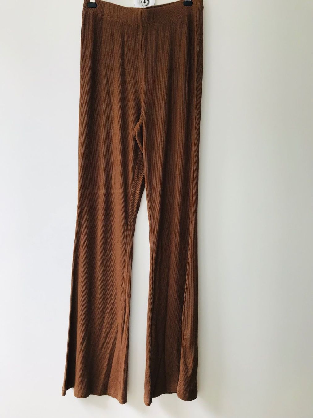 Pantaloni: COTTON:ON HOSE – Usato da Jona venduto da vanessasupermarket20 4