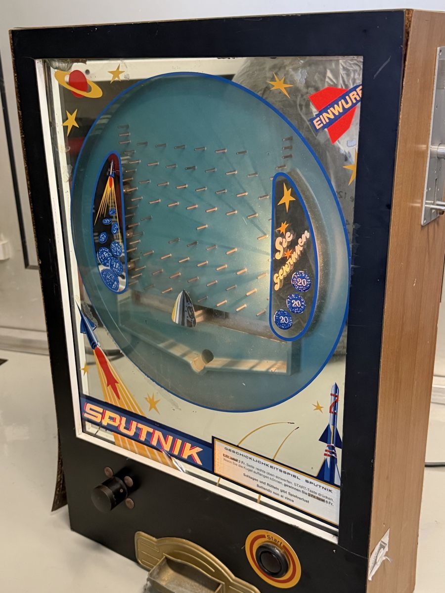 Spielautomaten: Spielautomat Sputnik  – Defekt aus Grenchen von JJ___ 1
