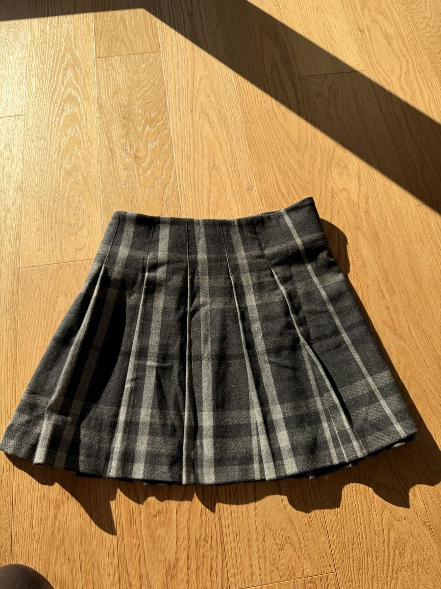 Burberry Gonne: Burberry skirt – Nuovo (secondo la descrizione) da La Croix (Lutry) venduto da secondhandZara 4