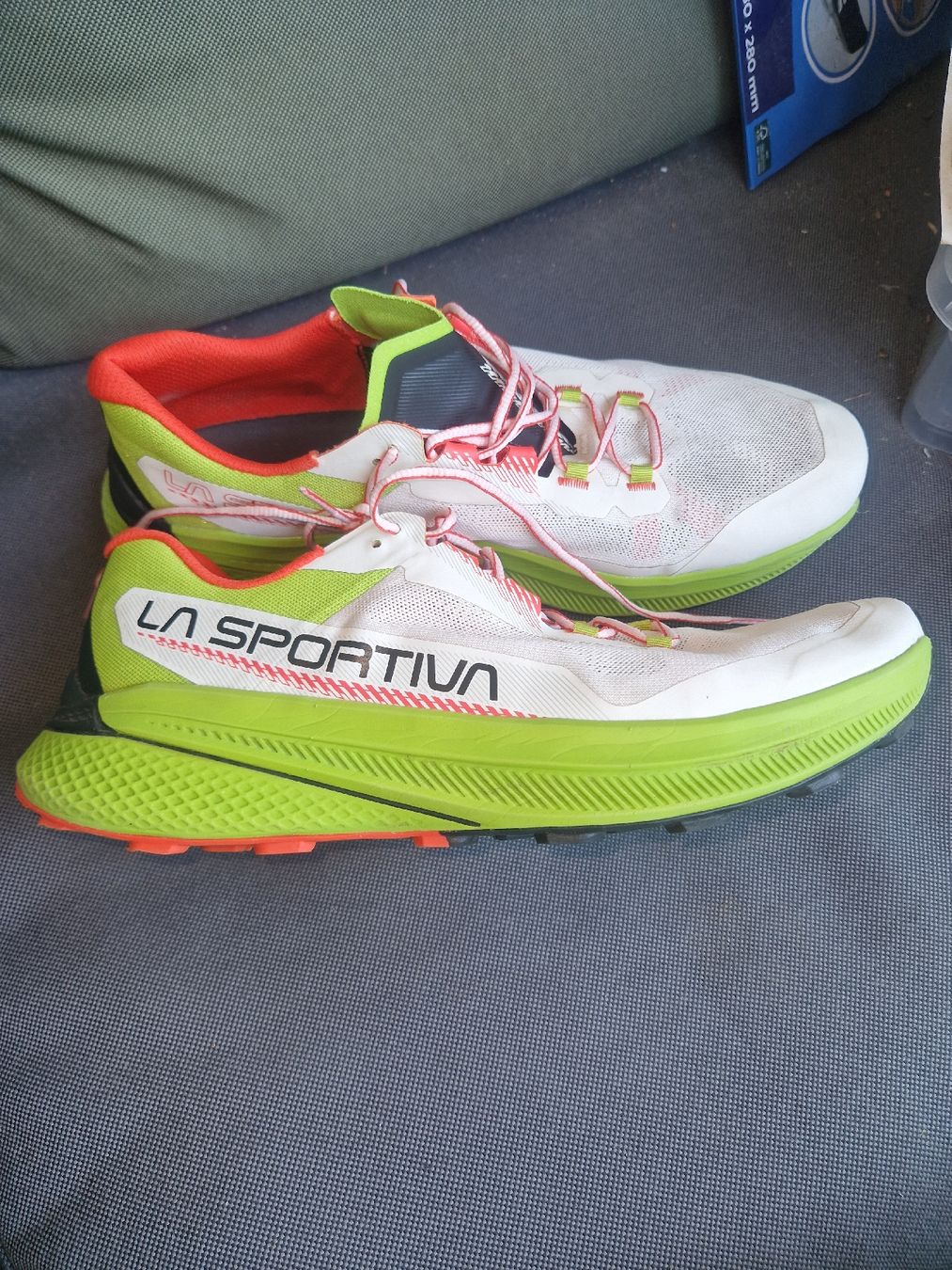 La Sportiva Herrenschuhe: Baskettes de course LA Sportiva – Gebraucht aus Chavannes pres renens von Scbel 1