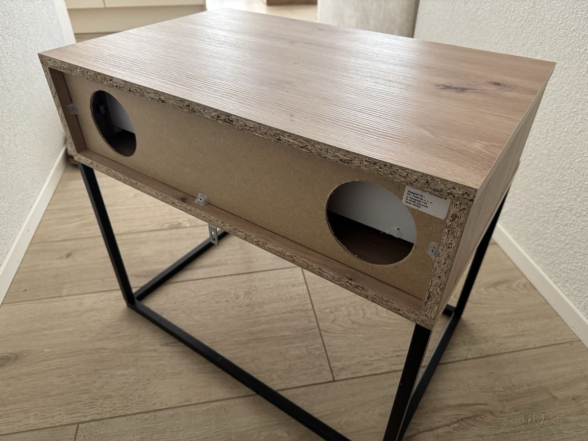 Tables de nuit: Nachttisch/TV/ Eicheoptik mit Schublade Metallgestell – D'occasion à Zürich par wid_6wcp 6