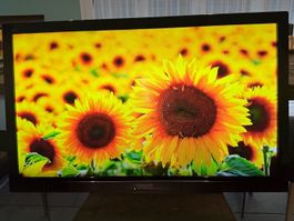 Panasonic TV 37” LCD HDTV