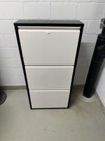 Schuhschrank Weiss Schwarz 3 Klappen, gut erhalten, ideal Fr