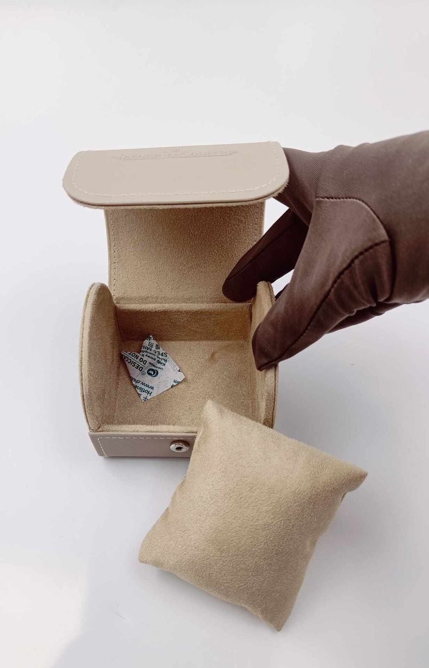 Scatole porta orologi: JAEGER - LE - COULTRE UHREN REISE/ SERVICE BOX – Usato da Luzern venduto da EdiGem 2
