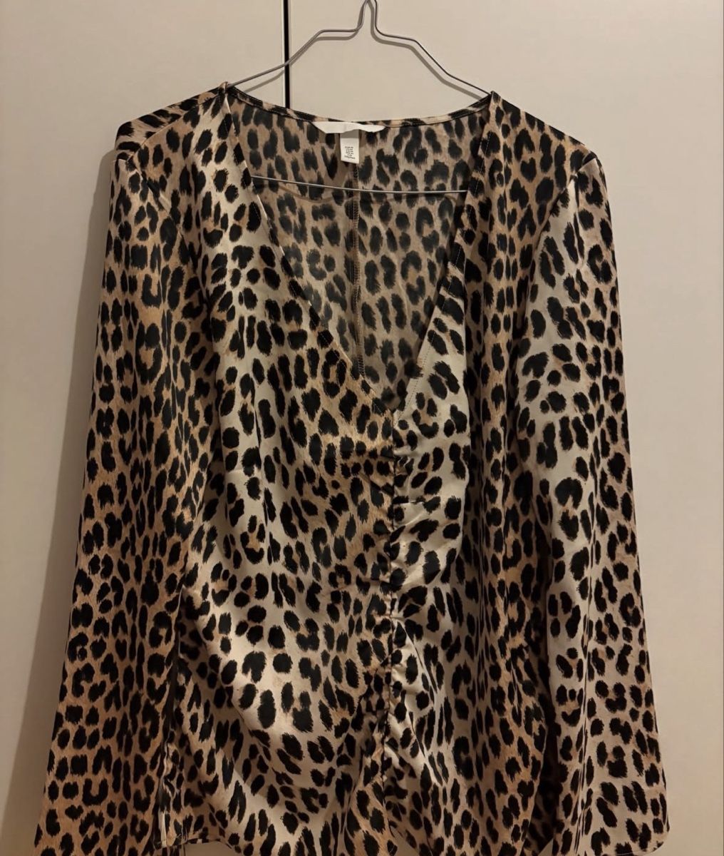 H&M Blusen: blouse H&M leopard – Neu (gemäss Beschreibung) aus Montreux von m.mlkstn 1