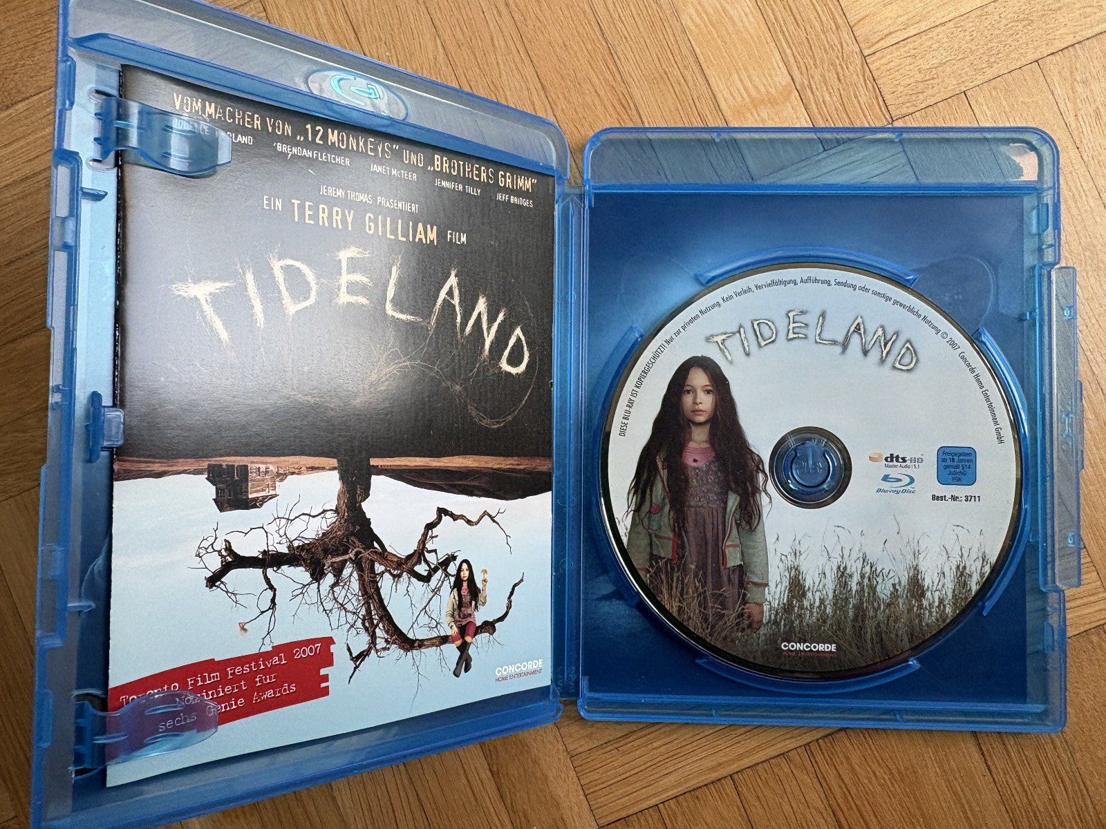 Tutti i DVDs: Tideland - Blu-ray – Nuovo (secondo la descrizione) da Zürich venduto da Malcom 1