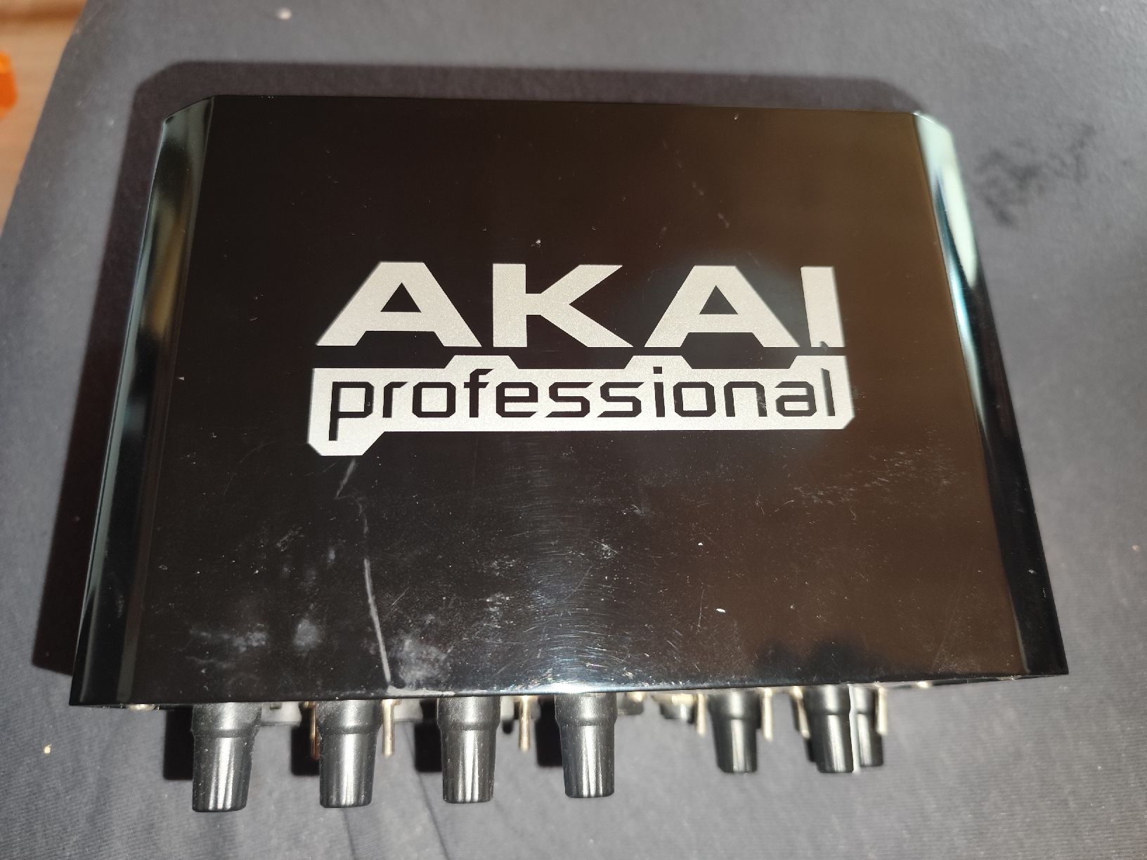 Akai Attrezzatura per studi di registrazione: AKAI EIE PRO Audio Interface gebraucht – Usato da Maisprach venduto da derVersteigerer 2