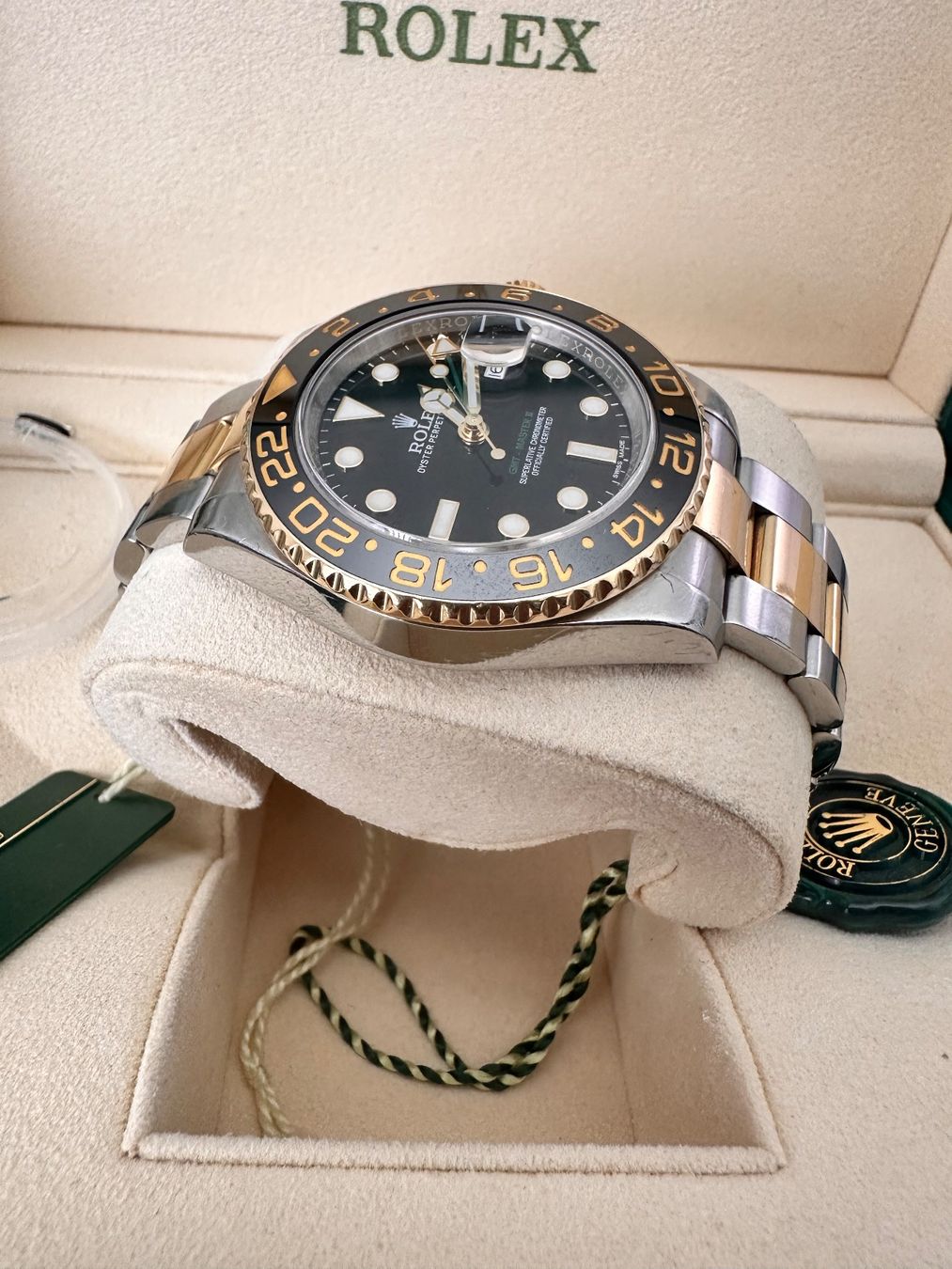 Rolex Orologi: Rolex GMT Master II - Ref. 116713LN – Usato da Genève venduto da SovereignWatch 4