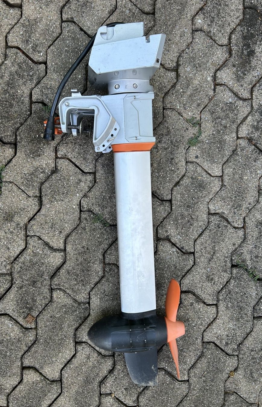 Torqeedo Moteurs: Elektro-Motor kleines Boot – D'occasion à Binningen par Kilini