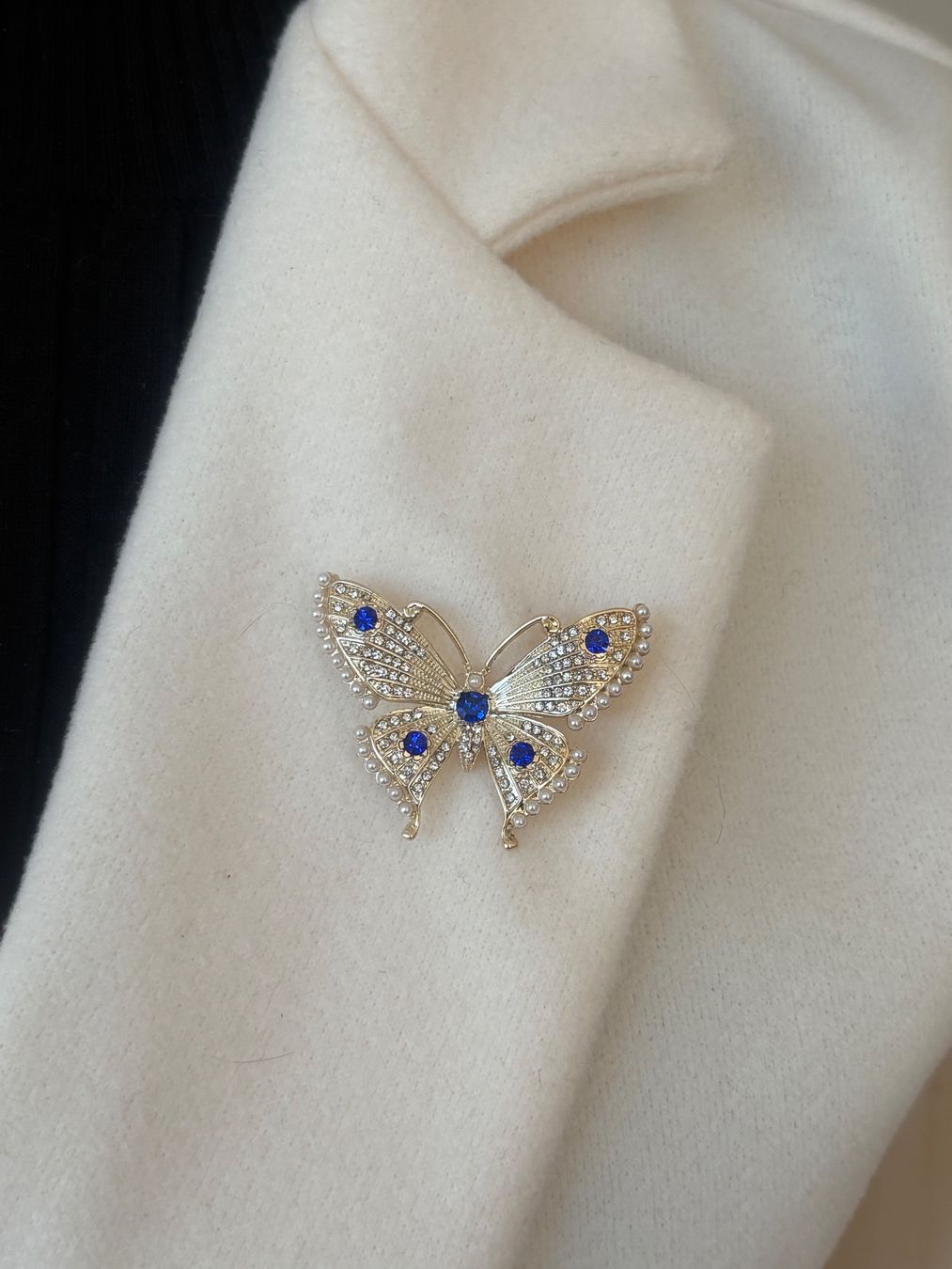Broches & Aiguilles: Luxus Elegante  Brosche Schmetterling 🦋 Farbe: Gold – Neuf (Voir description) à Biel-Bienne par Roserosse13 2