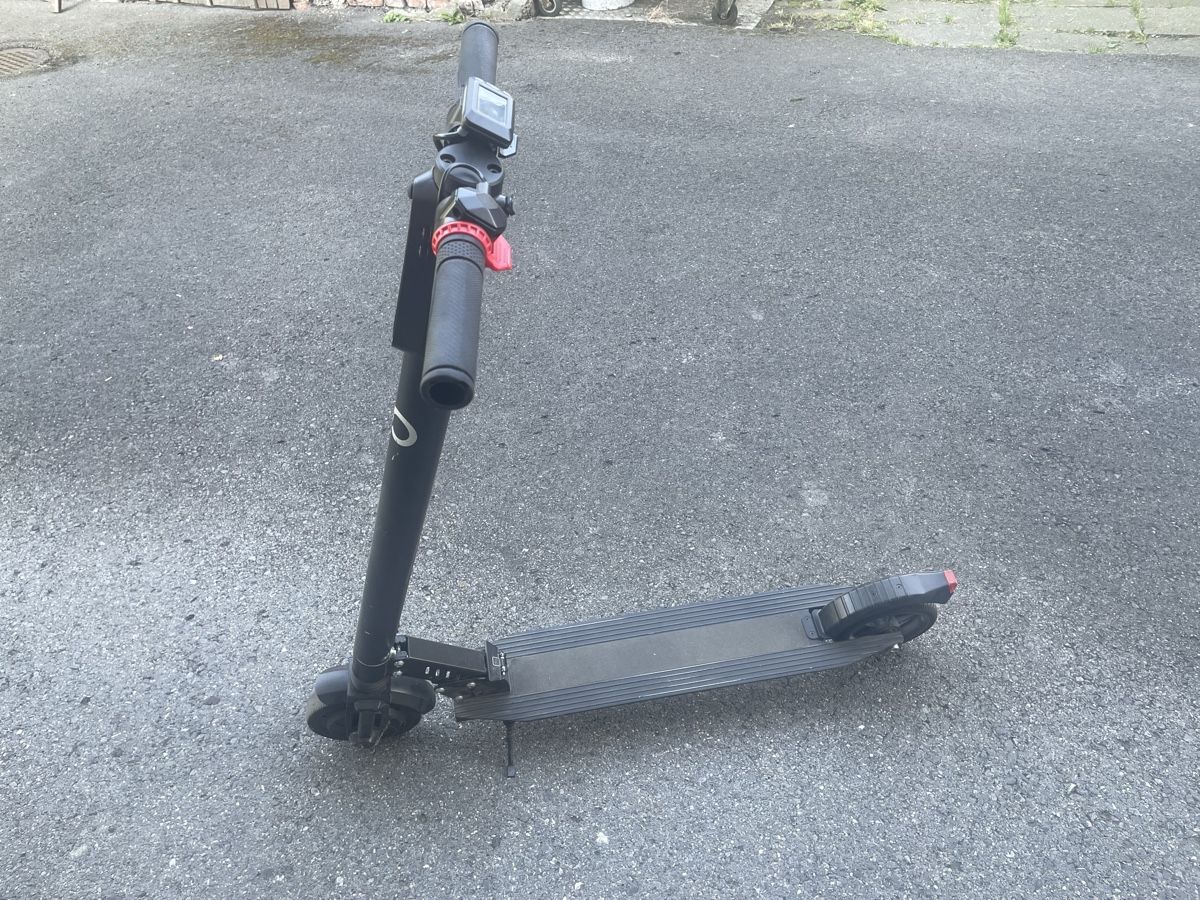 Kickboard: E-Scooter – Defekt aus Diepoldsau von andianni01 3