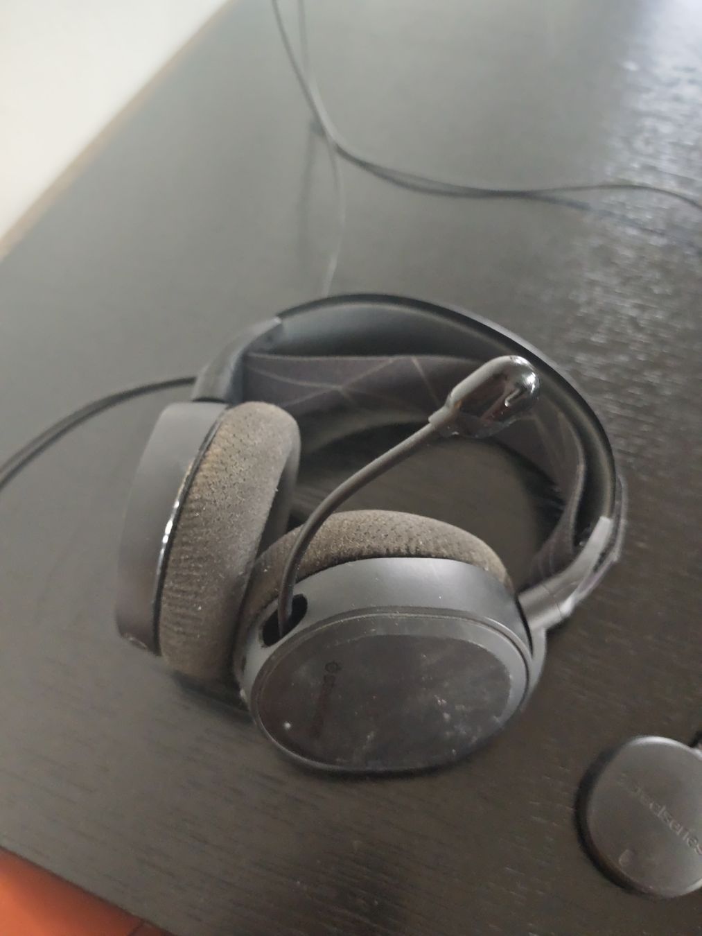 Steelseries Cuffie: Steelseries Gaming Kopfhörer Kabellos mit Adapter – Usato da Windisch venduto da Terex5505 1