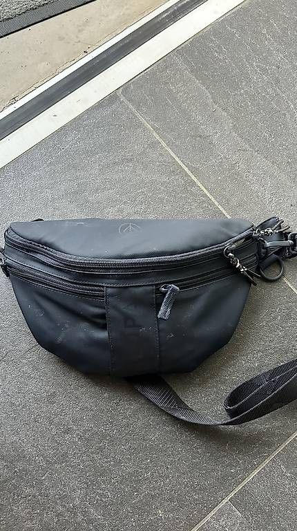 Taschen: Palopa Bauchtasche – Gebraucht aus Kaisten von Sommaren