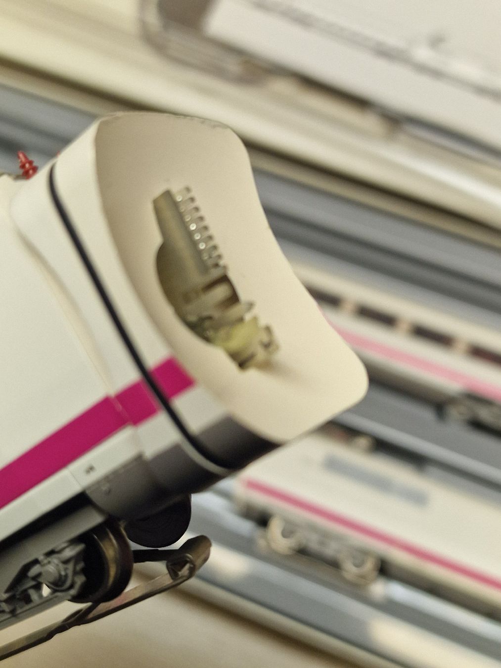 Märklin Modellini di ferrovie: Märklin HO ICE 3371 Modellbahn Zug  – Usato da Herzogenbuchsee venduto da ioa_zcm6 7