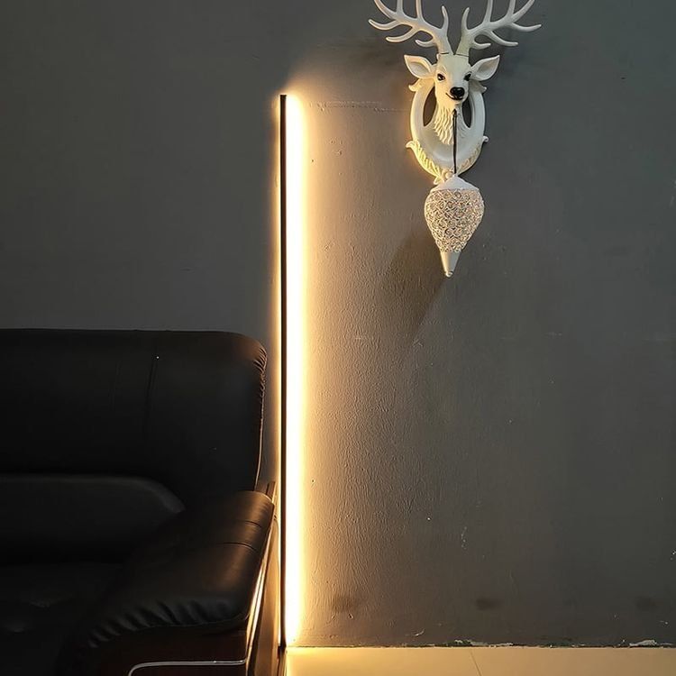 Lampade: 2x minimalistische Stehleuchte – Usato da Birmensdorf ZH venduto da loo_c8m8 4