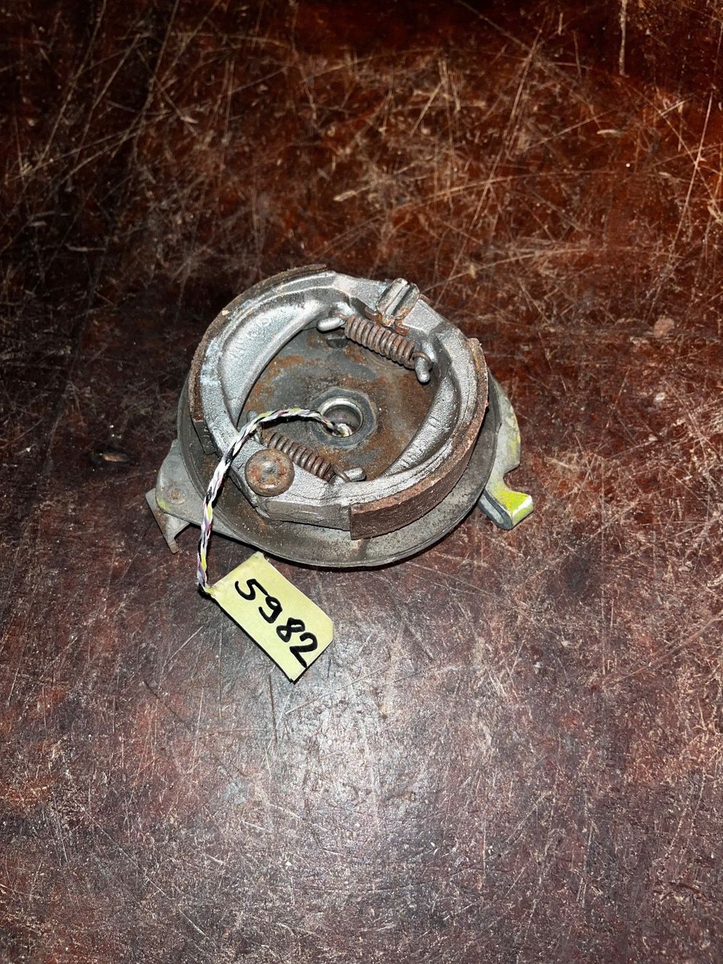 Sachs Parti ricambio per ciclomotori: Mofa Bremsankerplatte – Usato da Fahrni b. Thun venduto da berger_tuning34 1