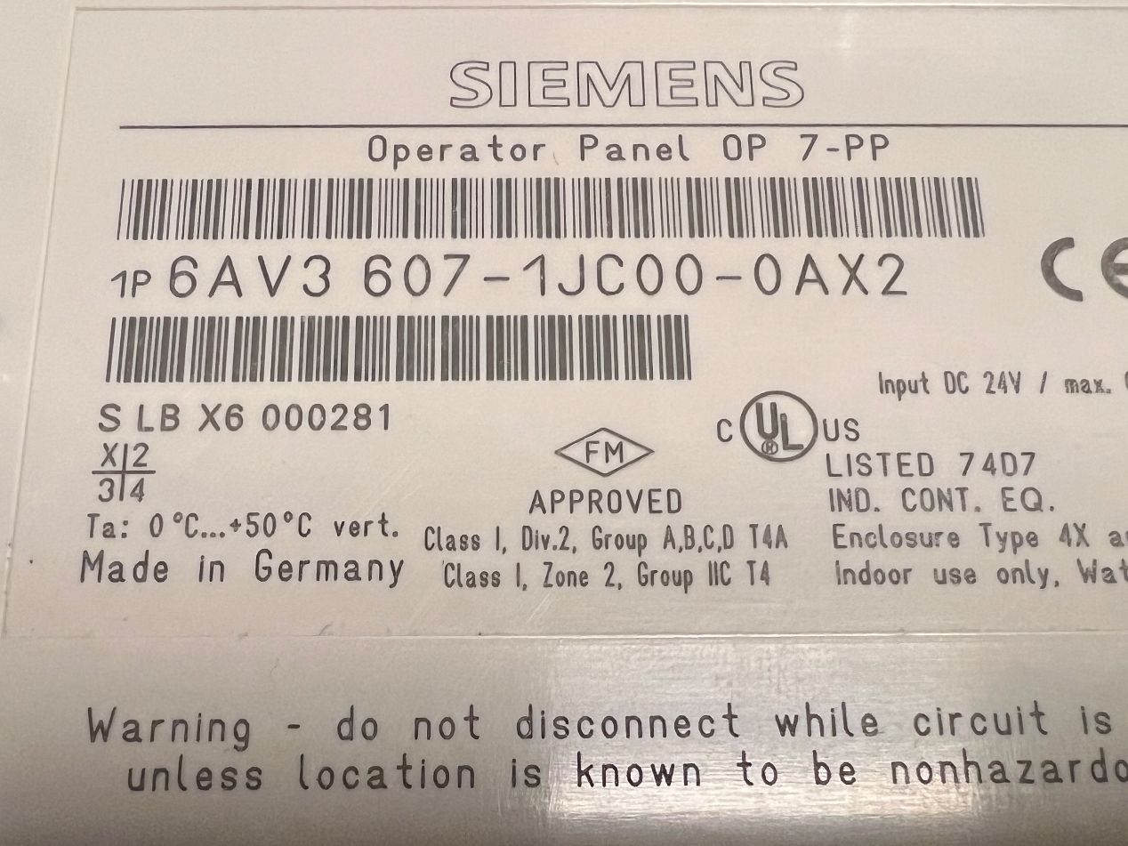 Siemens Sistema di controllo: Simatic OP7-PP - Siemens Operator Panel 6AV3 607-J1C00-0AX2 – Usato da Romanshorn venduto da DonRicardoo 2