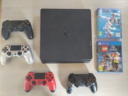 Einwandfreie PS4 mit 4 Controller und Zubehör
