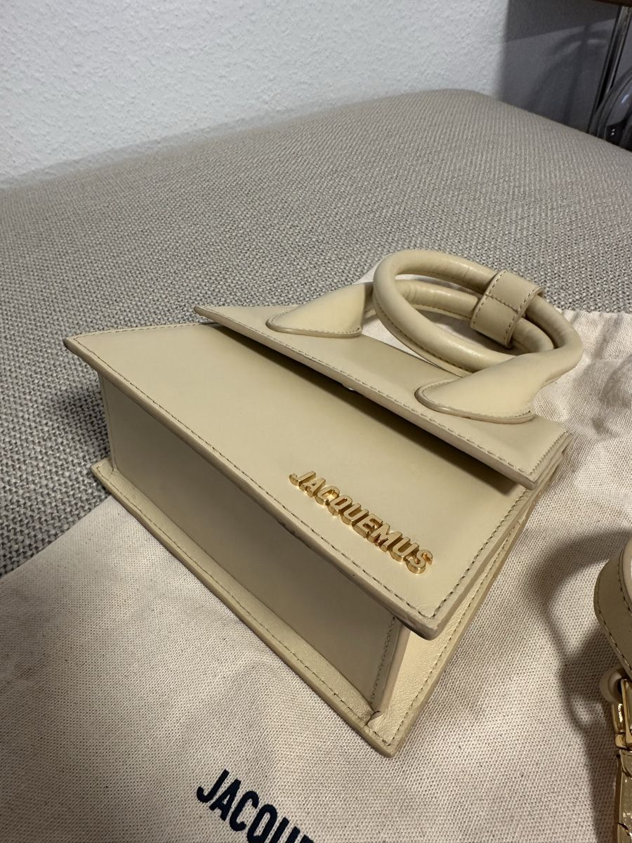 Jacquemus Borse da donna: Jacquemus Handtasche Chiquito beige – Nuovo (secondo la descrizione) da Muttenz venduto da Tschulietta_105 1