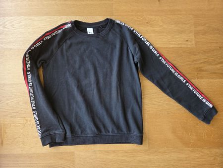 C&A Pulli, Gr. 158/164, "The future is girls", top Zustand!