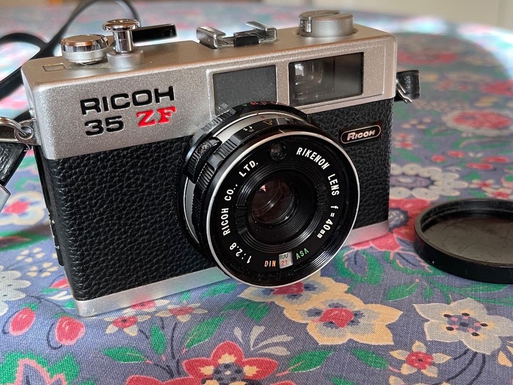 Ricoh 35 ZF Kamera Analog Antik Kaufen auf Ricardo