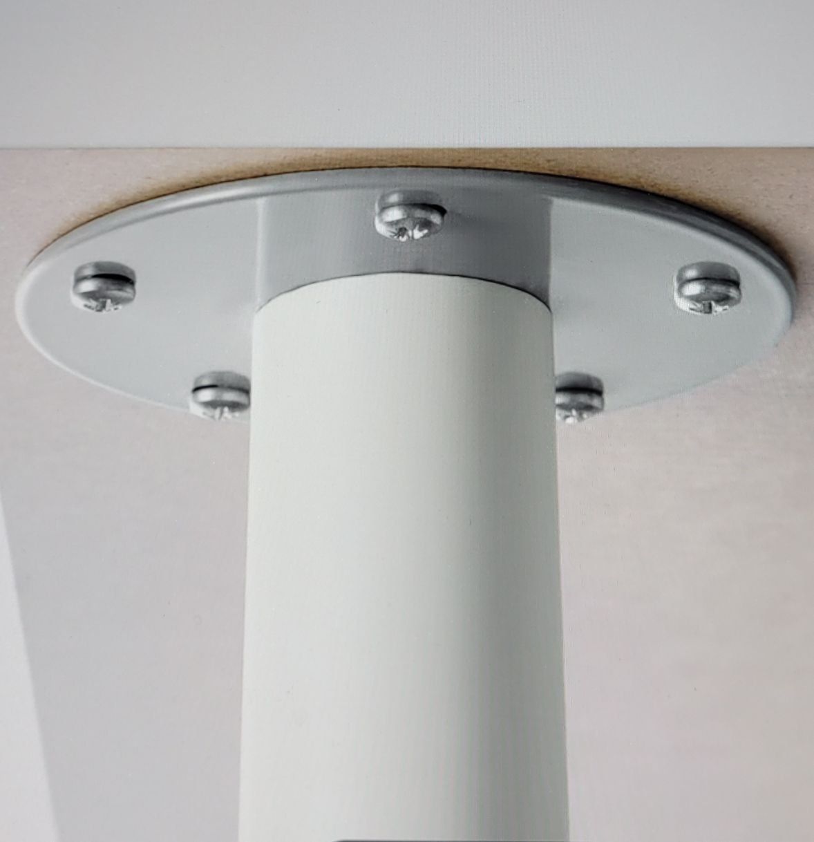 Ikea Sonstiges Mobiliar: IKEA, Tischbeine Adils, weiss, original verpackt – Neu und originalverpackt aus Unterengstringen von orpheo13 1