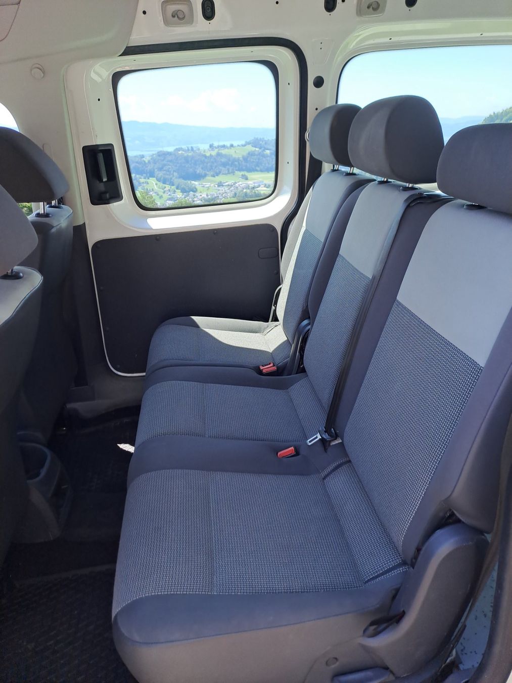 VW Nutzfahrzeuge: VW Caddy Maxi 2.0D 4Motion – Gebraucht aus Goldingen von Domi23Sch 4