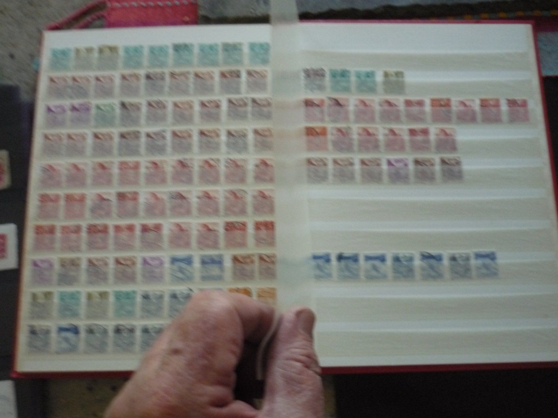 Tutti i francobolli: Briefmarken Schweiz – Usato da Langnau i. E. venduto da Laendu7000 9