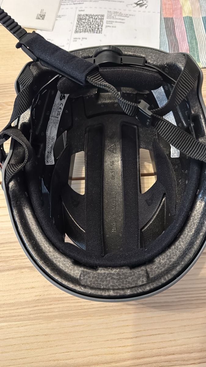 Alpina Caschi: Fahrradhelm Alpina 56  – Nuovo (secondo la descrizione) da Beringen venduto da ste_bh8w 2