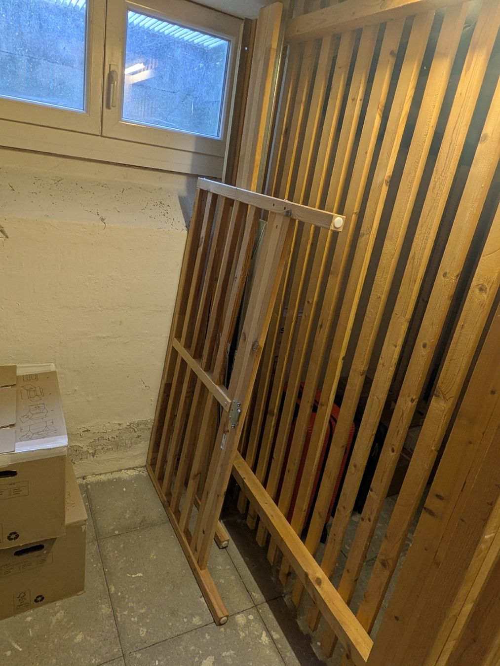 Ikea Lits: IKEA Tarva Bed Frame – D'occasion à Zürich par Sijmen