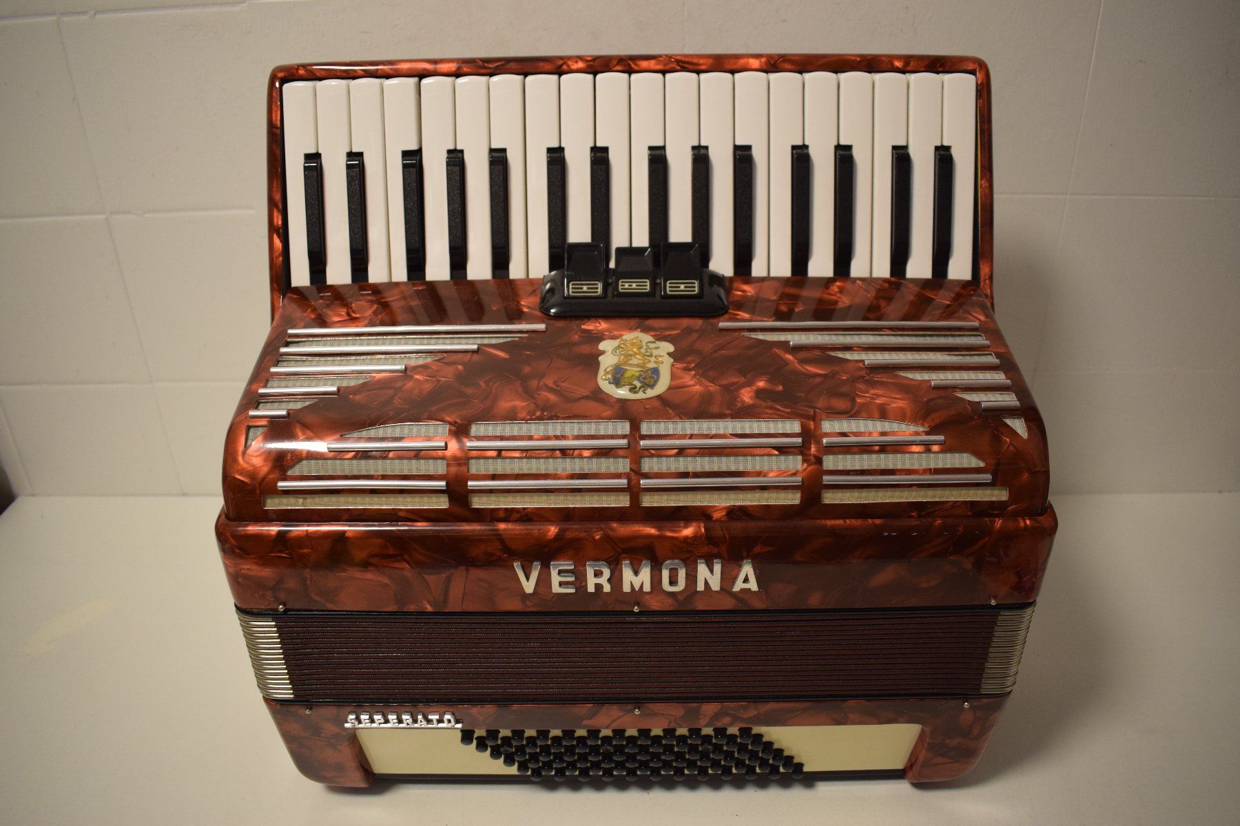 Strumenti musicali: Akkordeon chromatisch Vermona Seperato – Usato da Zürich venduto da Brockito
