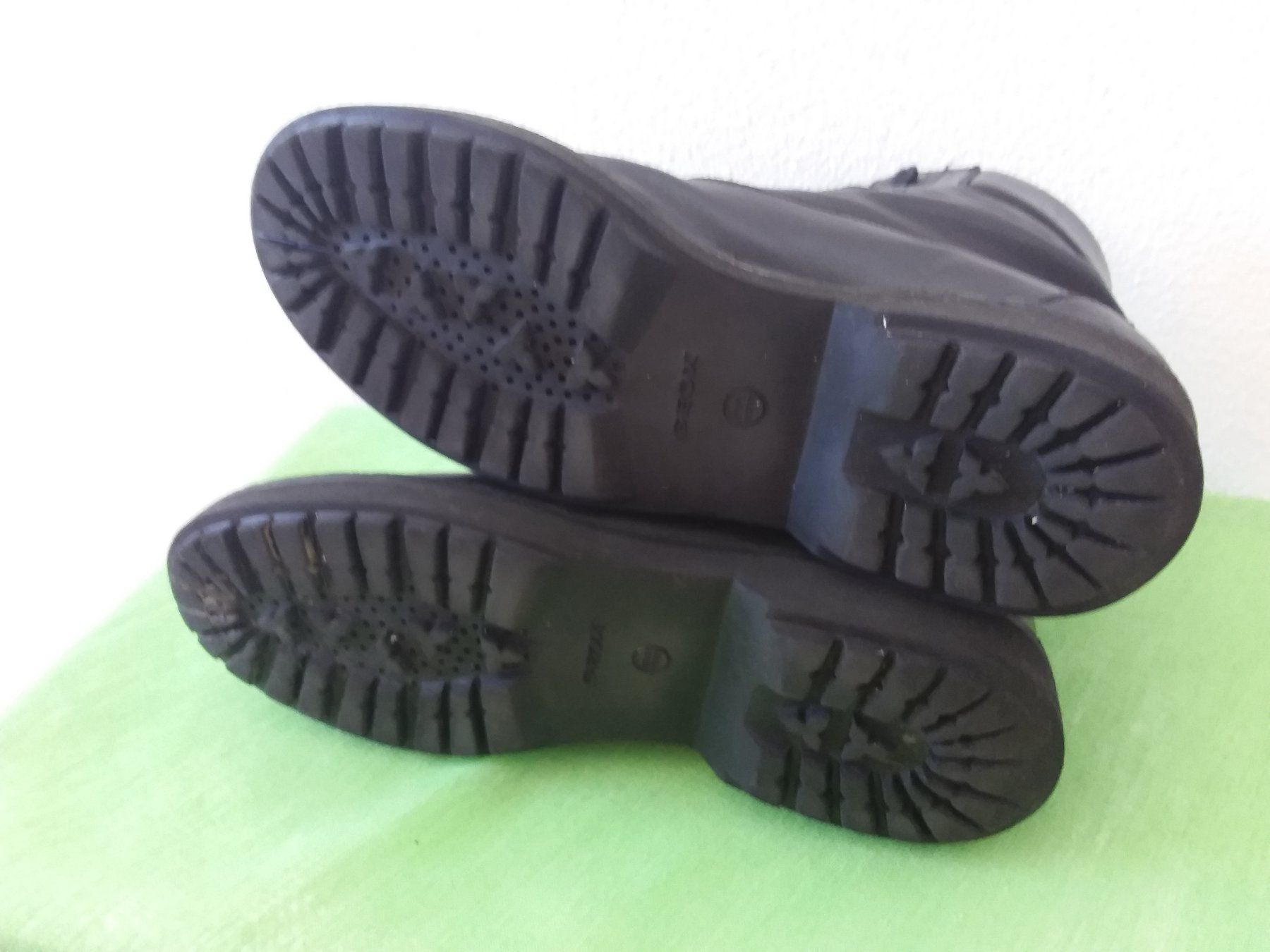 Geox Scarpe da donna: GEOX Stiefeletten, Gr 40 – Usato da Uitikon Waldegg venduto da Risibisi7 5