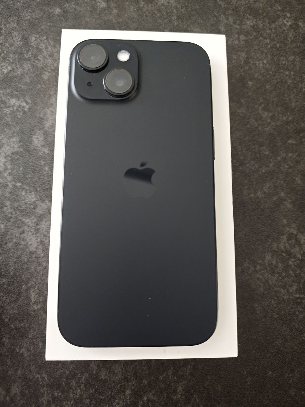 Apple Handys / Smartphones: Apple iPhone 15 - fast neu – Neu (gemäss Beschreibung) aus Volketswil von Dbx_856 5
