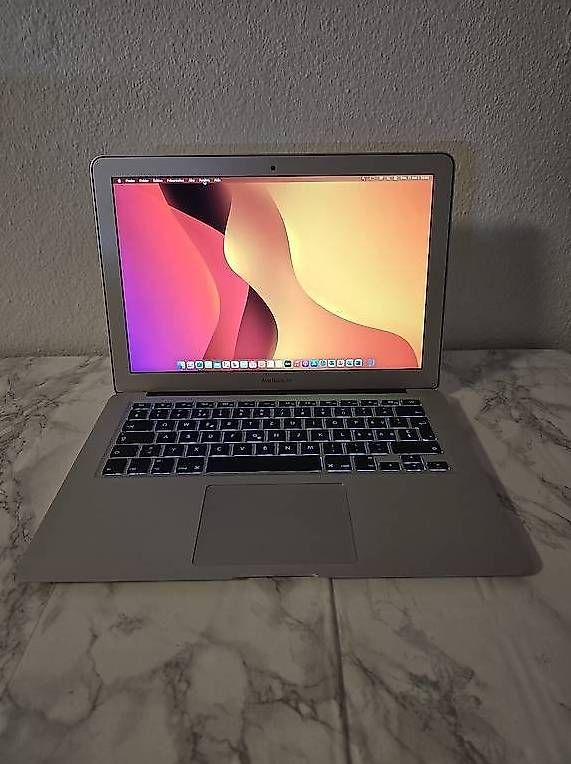 Apple Notebooks: MacBook Air i5 |4 Go RAM | SSD 256Go – Gebraucht aus Renens VD von MTD2211