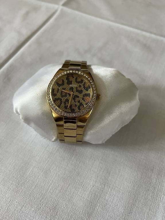 Orologi: Guess Uhr - Neu  – Usato da bern venduto da Ruzenka