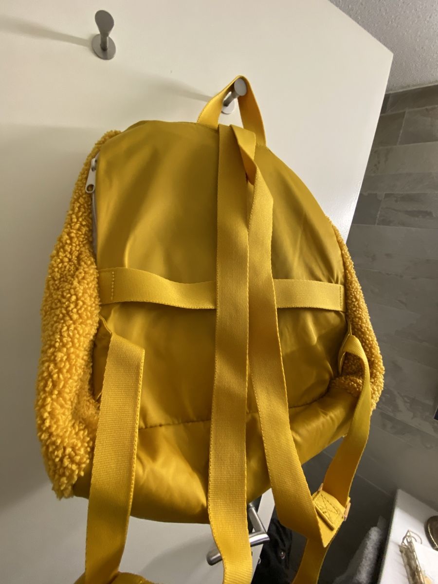 Adidas Zaini: Stylish Yellow Adidas Backpack, Like New! – Nuovo (secondo la descrizione) da Buttikon SZ venduto da Maxwelltime 4