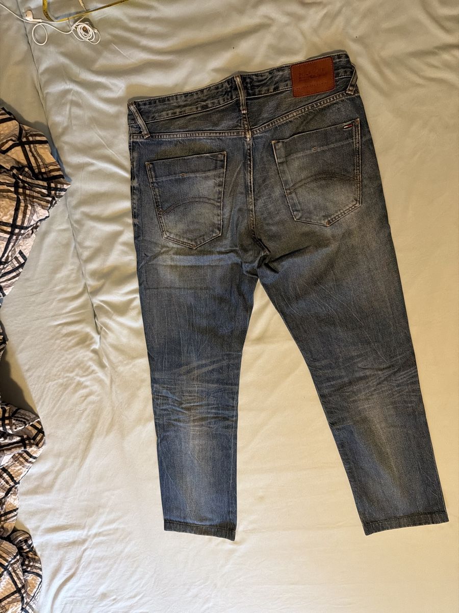 Tommy Hilfiger Jeans: Hîlfiger denim – Usato da Sementina venduto da bru_vpp5 1