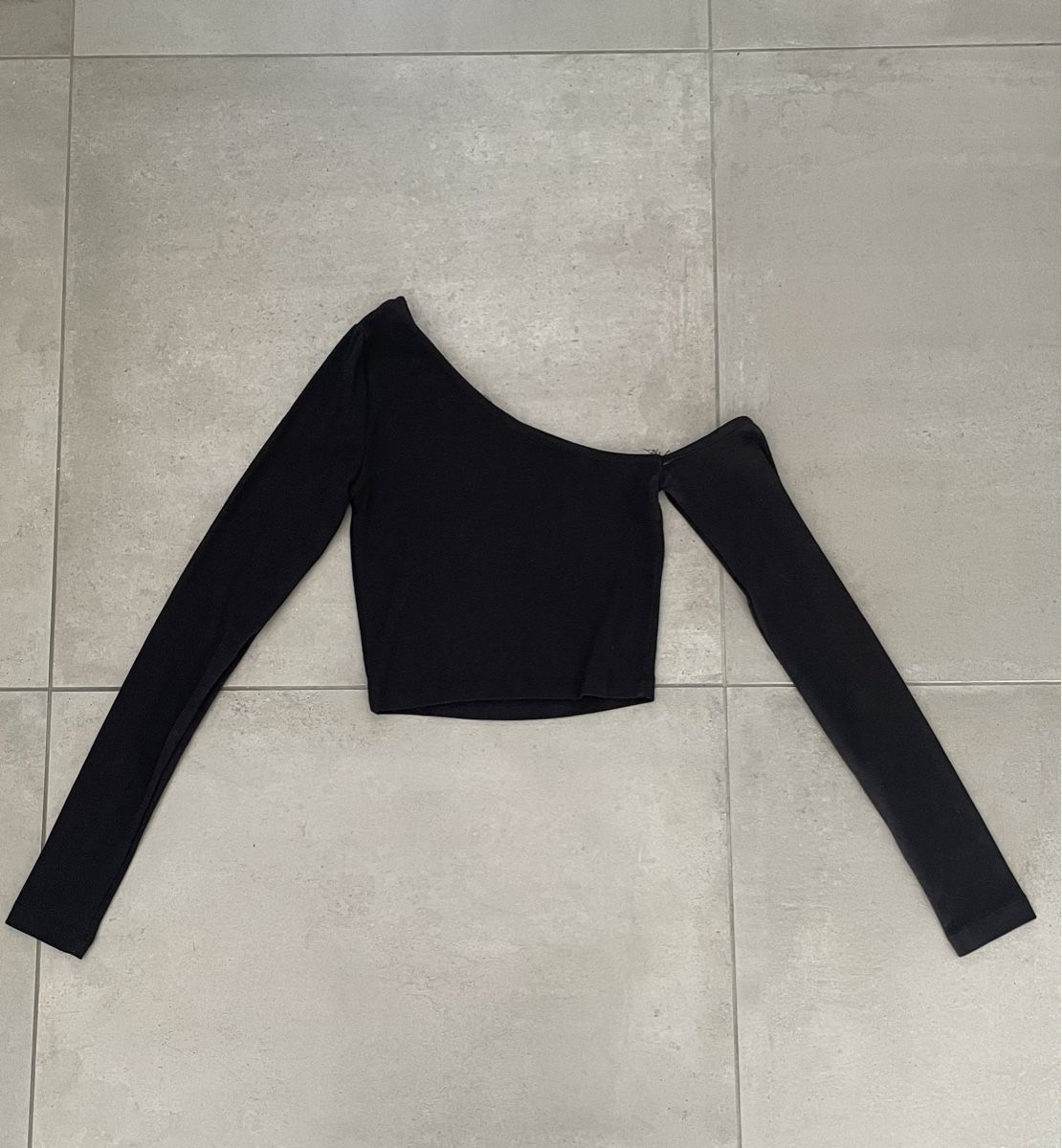 Stradivarius Top: Haut STRADIVARIUS taille S – Nuovo (secondo la descrizione) da Cortaillod venduto da seba15