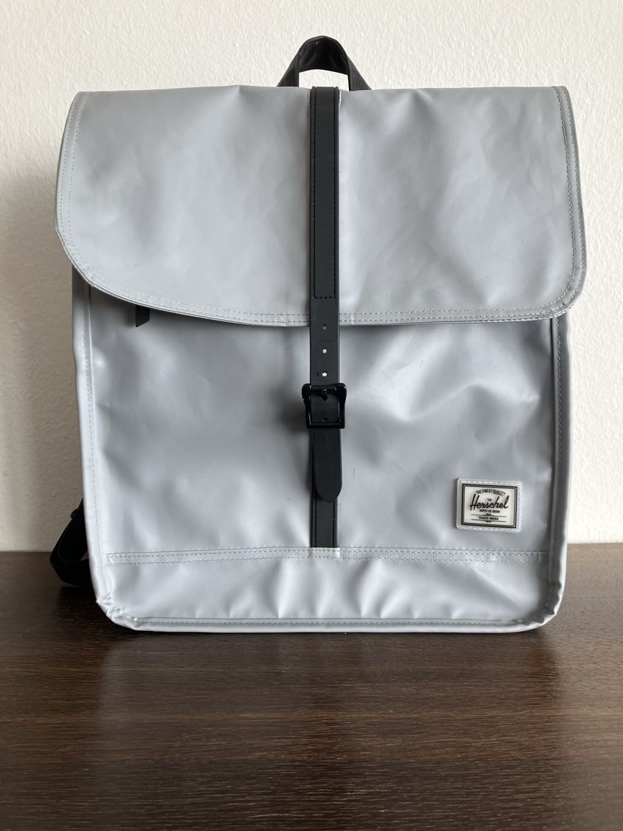 Herschel Zaini: Herschel Rucksack – Usato da Zürich venduto da kiri04