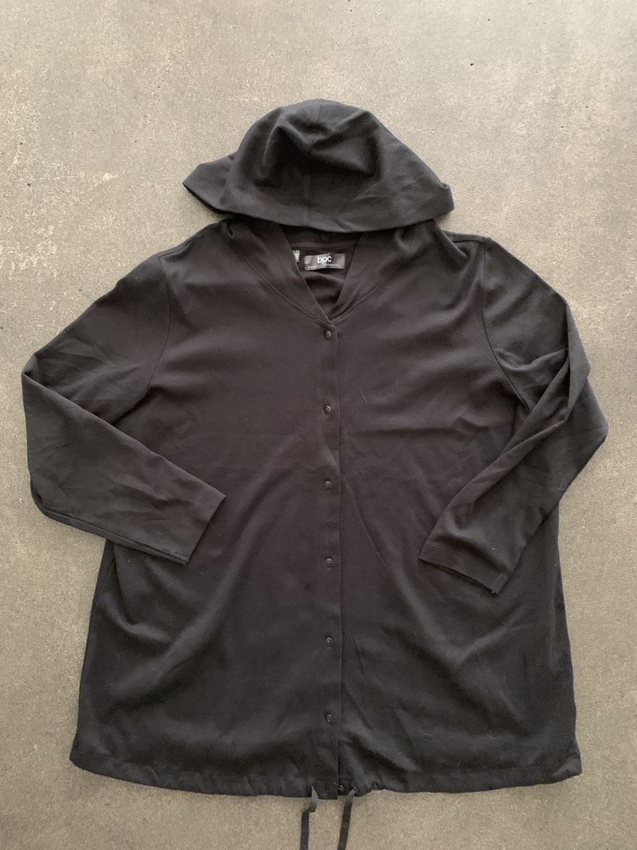 Pullover & Sweatshirts: Kapuzenjäckli Gr 50/52 schwarz  – Neu (gemäss Beschreibung) aus Thun von Chrabu 1