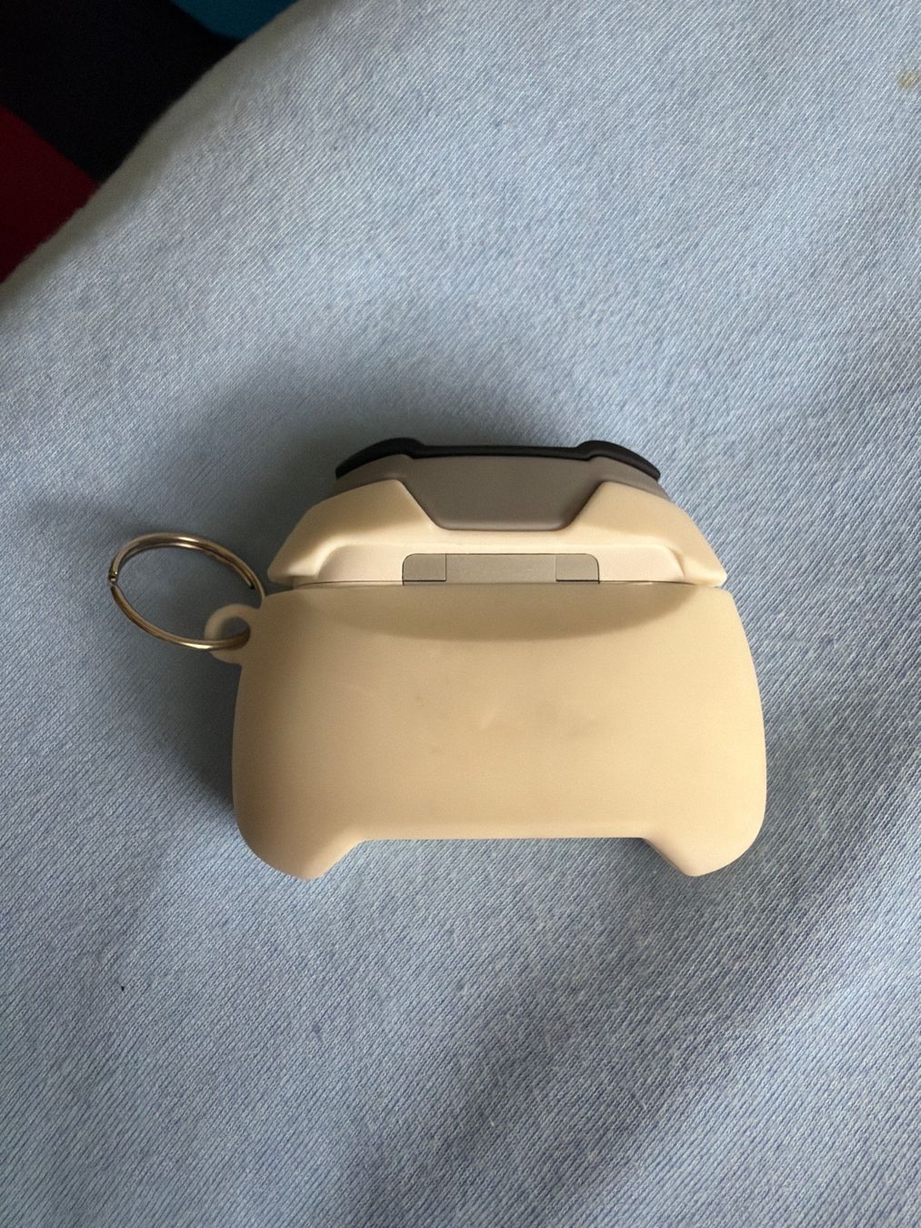 Topcase: Airpods Pro Hülle Xbox Controller Version – Neu (gemäss Beschreibung) aus Ittigen von tij_dvs7 2