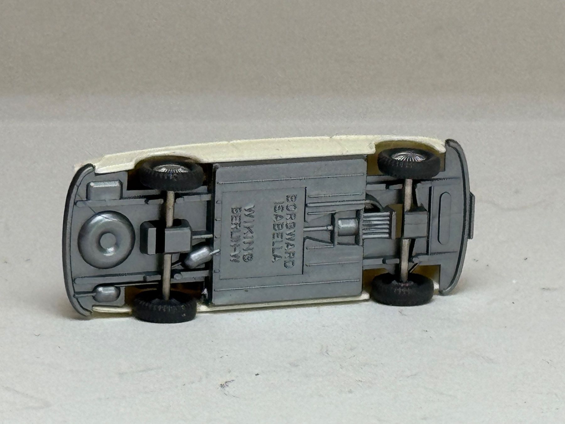 Wiking Modellini d'auto: SG- Wiking Borgward Isabella cremeweiss – Usato da Elm venduto da Wikmtz 2