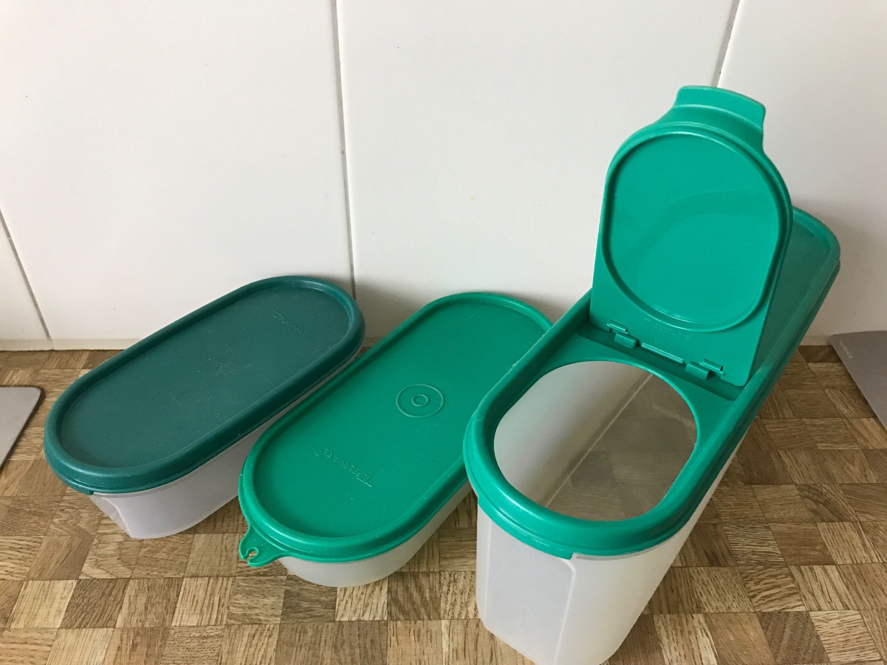 Tupperware Behälter & Ähnliches: Tupperware 3 Vorratbehälter – Gebraucht aus Birmensdorf ZH von Hilhan 3