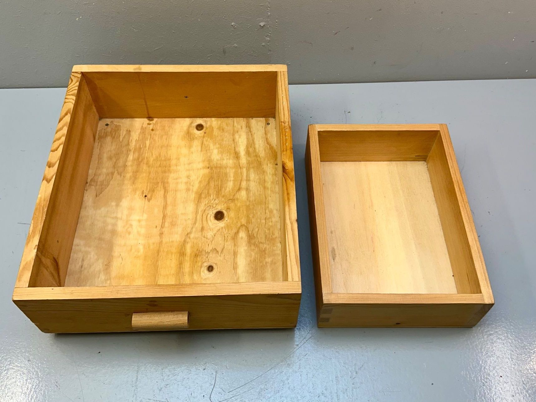 Caisses de transport: 2x HOLZKISTEN AB 1.- !!! – D'occasion à Zürich par NIKI777 1