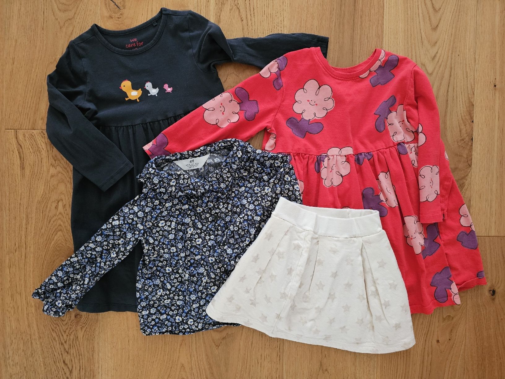 Lotti & Set di vestiti: Kleiderpaket  – Usato da Basel venduto da sst_m5xv