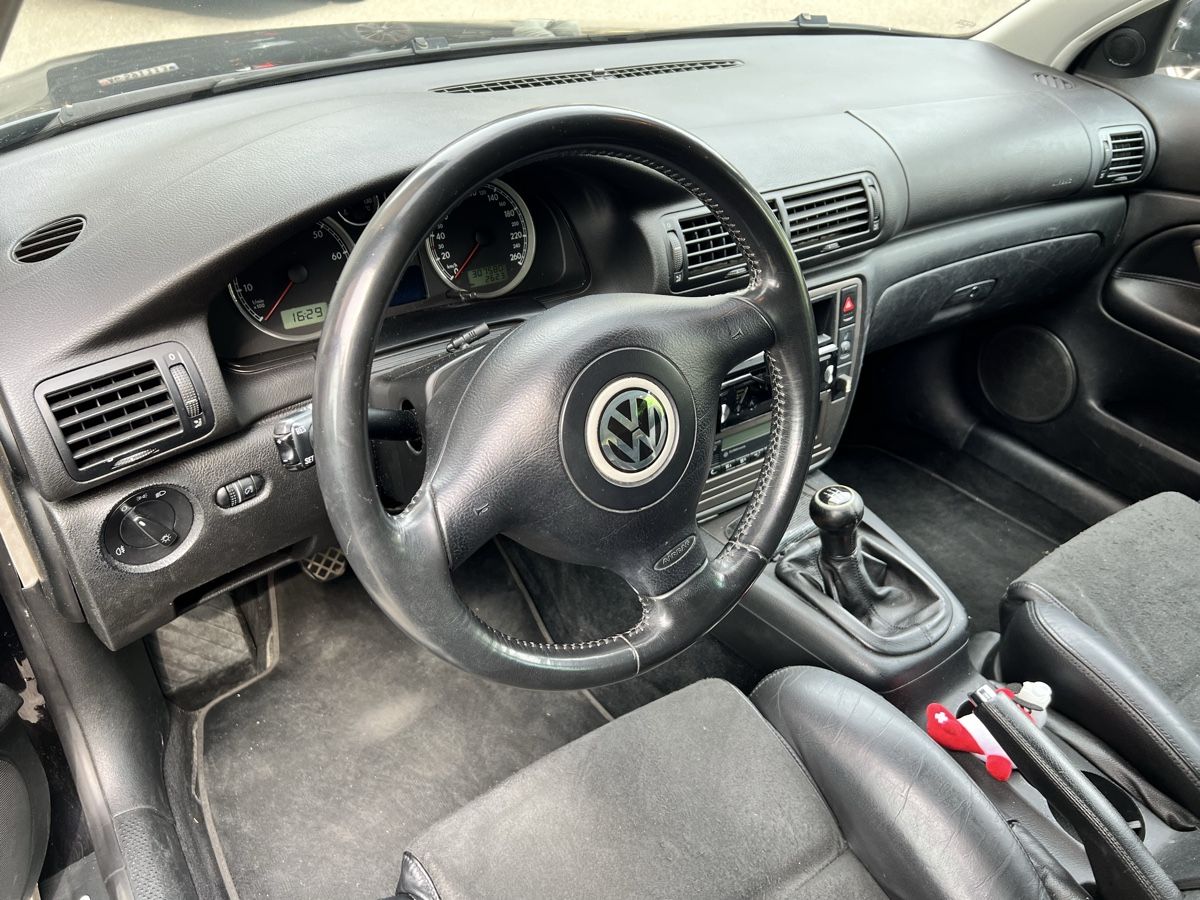 VW Automobili: VW Passat 1.8T 8-fach bereift – Usato da Dietwil venduto da kim_9ntv 2
