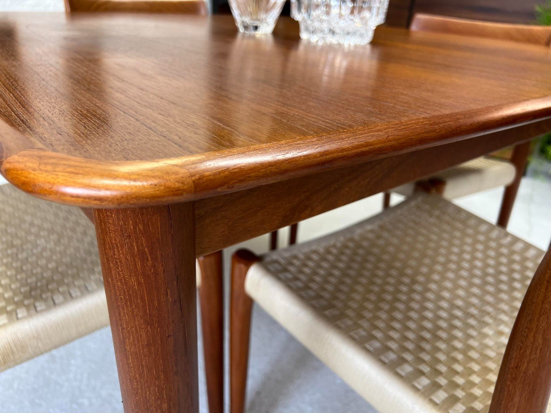 Tavoli: Vintage Teak-Esstisch - Rosengren Hansen – Usato da Walzenhausen venduto da stilvollwohnen 2