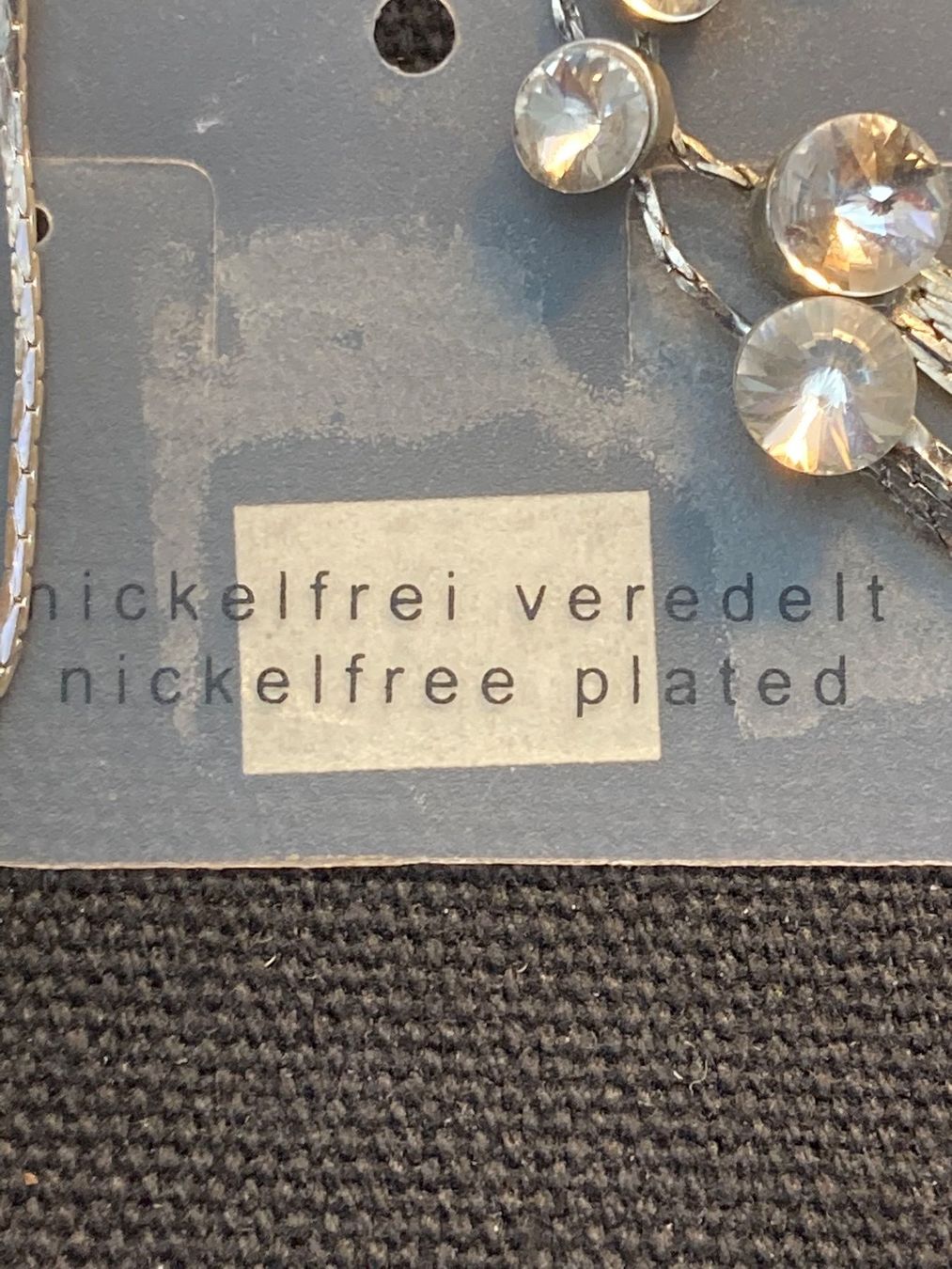 Orecchini pendenti & Orecchini a lobo: 4 Ohrhänger dh. 2+2 Modeschmuck – Nuovo (secondo la descrizione) da Frauenfeld venduto da Koffer12 1