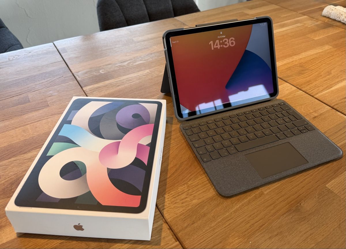 Apple Tablet PC: Apple iPad Air 4th Gen WiFi + Cellular 64GB – Gebraucht aus Steinhausen von simi1976