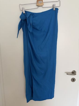 Blue wrapped skirt 
